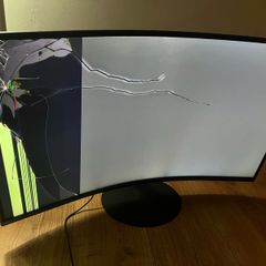 32'' Curved Monitor - Damaged Screen
