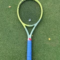 Head Extreme MP Tennis Racket
