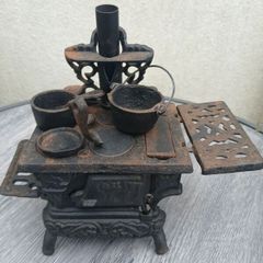 Vintage Miniature Cast Iron Stove