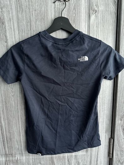BNWT The North Face Top
