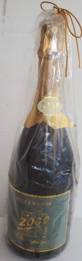 Magnum candle  large millennium 2000