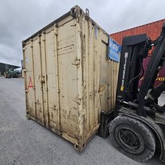 10 x 8 containers