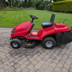 Ride on Lawnmower
