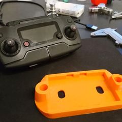 DJI Mavic Pro remote controller guard and battery holder