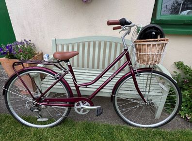 Reid Vintage ladies bike with basket
