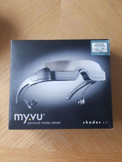 Myvu Personal Media Viewer Shades 301, Made for iPod Edition (Black)