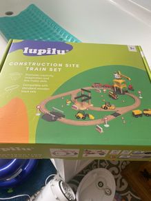train set