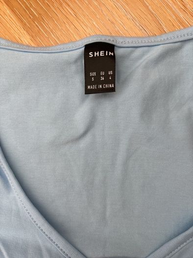 Shein Blue cropped t shirt top size Small