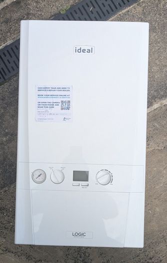 Gas boiler