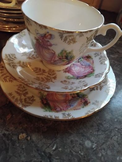 Royal Stuart  Crimlin Lady (pironke. )trios