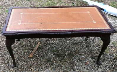 Mahogany occasion table