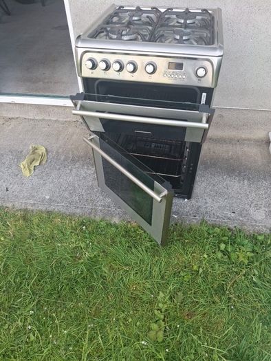 Gas cooker