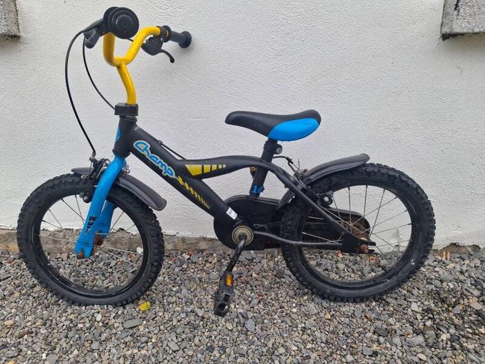 Childs bike