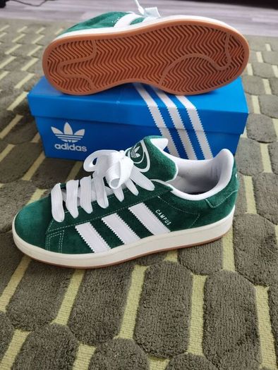 Adidas Campus
