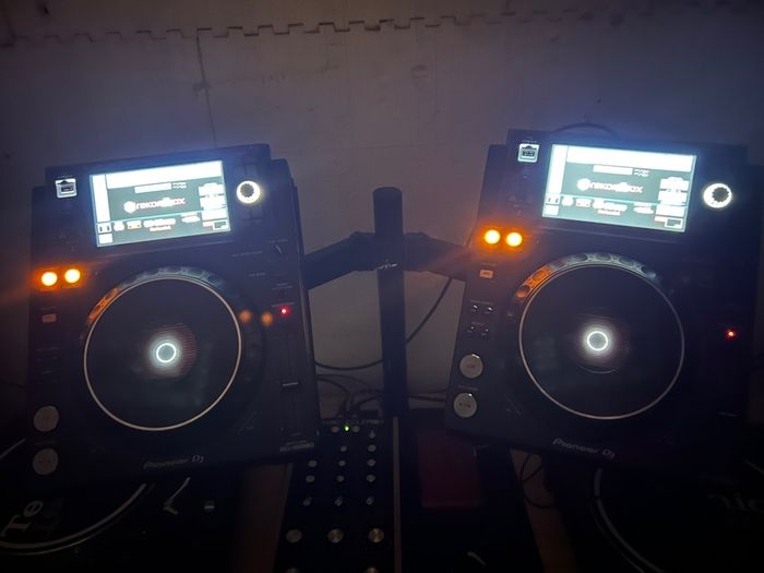 Pioneer XDJ 1000 mk2 pair