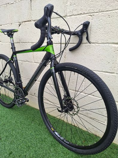 Boardman X7 Gravel Bike