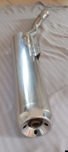 Kawasaki zzr1400 original genuine exhaust pair. 520 pipe bore