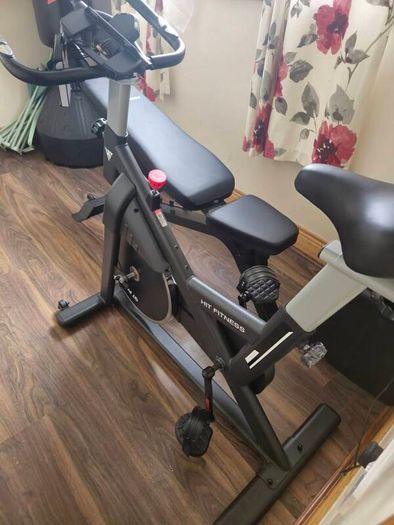 G7 Pro exercise bike