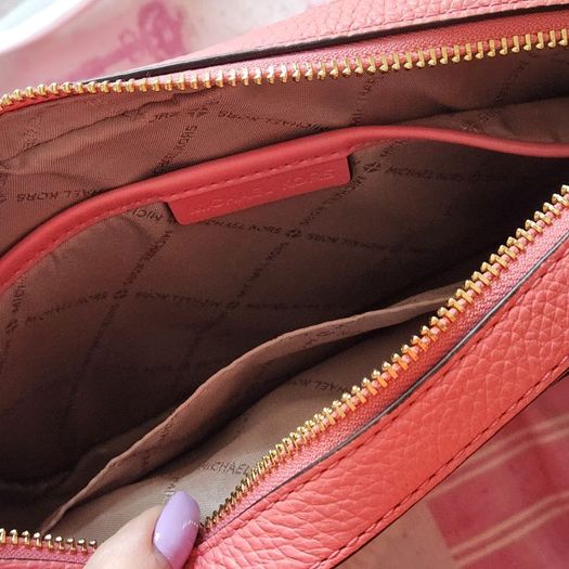 Michael kors crossbody bag (brand new)