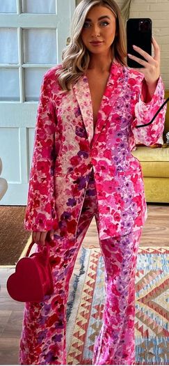floral suit