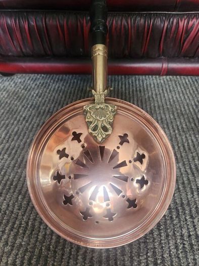 Victorian copper and brass  warming pan.