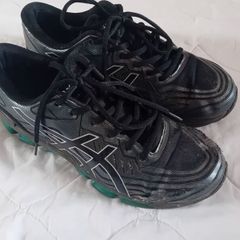Asics trainers
