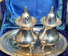 vintage salt and pepper with tray