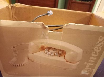Old school Phone PROP (Possible repair)