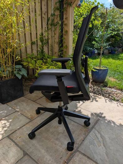 ergonomic office chair