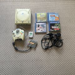 Sega Dreamcast and 4 games