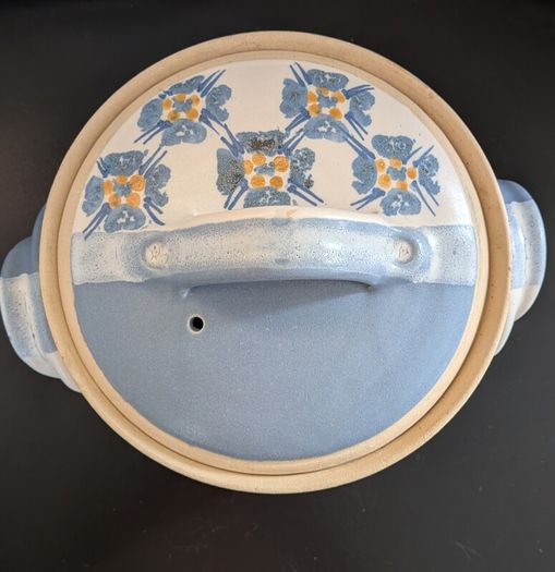 Suzanne May Pottery Casserole Dish Irish Studio Pottery Dublin Lidded