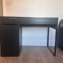 Study table Image 3