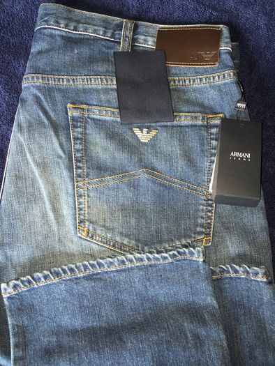 Armani Jeans regular fit size 40/32