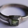 Vintage Sterling Silver 925 hallmarked Green Tourmaline Ring size R - 3,3g Image 6