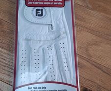 Golf gloves