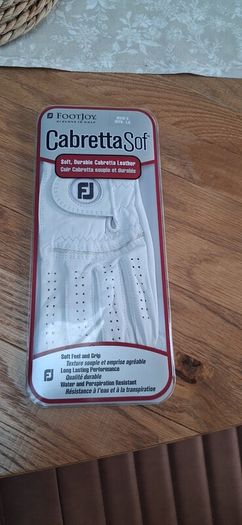 Golf gloves