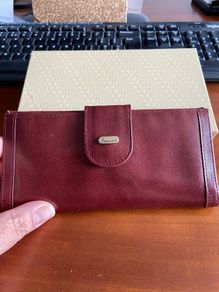Burgundy leather wallet, Renwick