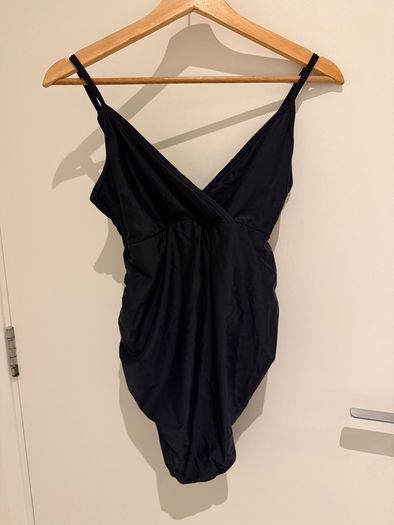 maternity wardrobe