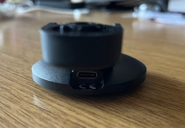 Quad Lock 360 wireless charging head with mount