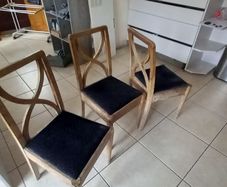free chairs