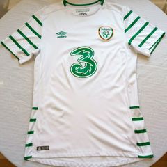 2016/17 Republic Of Ireland Umbro Away Jersey Size M Adults