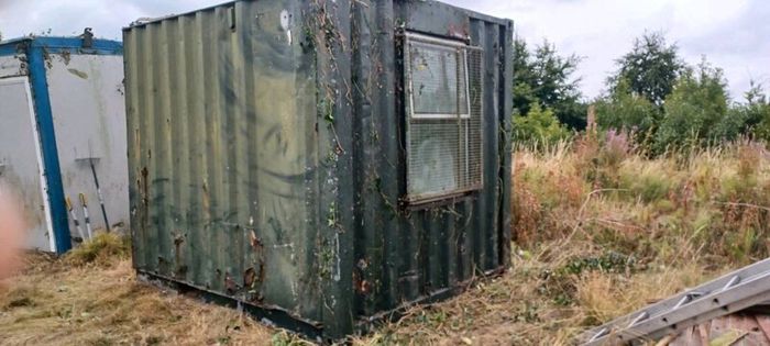 8x10 site office