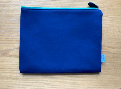 Aer Lingus business class amenity bag