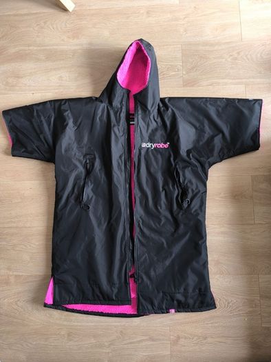 Swimming jacket Dryrobe Advance Black Pink Changing Robe Size M Waterproof Hooded Outdoor Coat