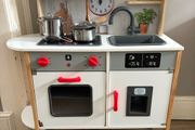 Toy kitchen