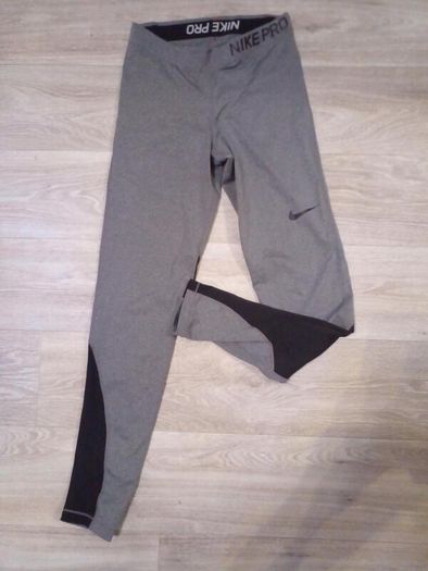 Nike Pro leggings size M (small fit)