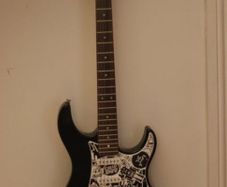 Yamaha Pacifica 112J
