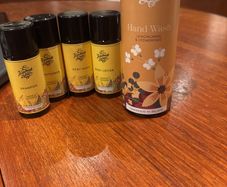 Brand New The Handmade Soap Company Lemongrass and Cedarwood Hand Wash and 2 Free Travel size items ( take your pick )