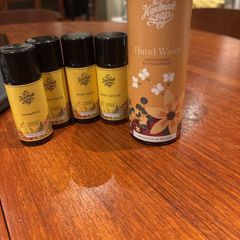 Brand New The Handmade Soap Company Lemongrass and Cedarwood Hand Wash and 2 Free Travel size items ( take your pick )