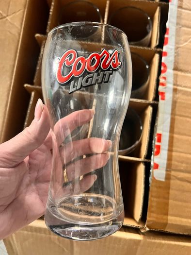 24 pint glasses
